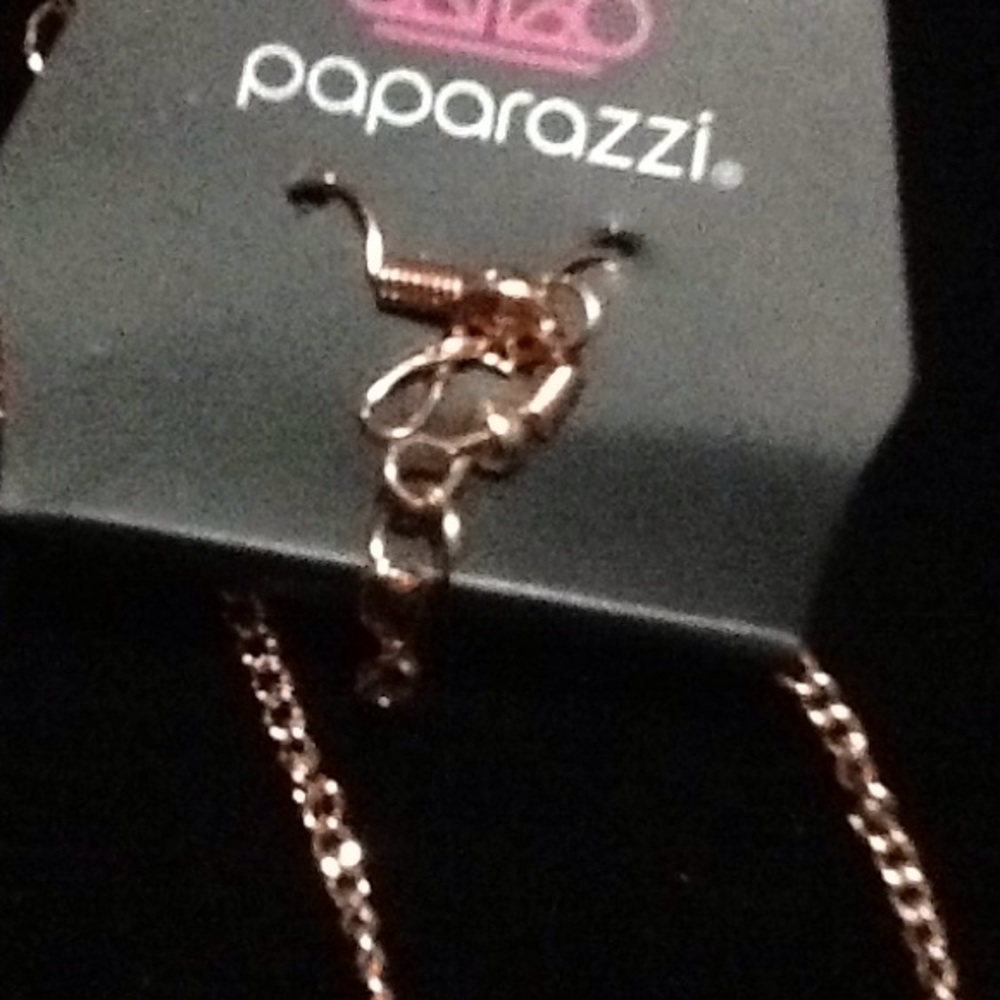 Necklace - Picture 3 of 3